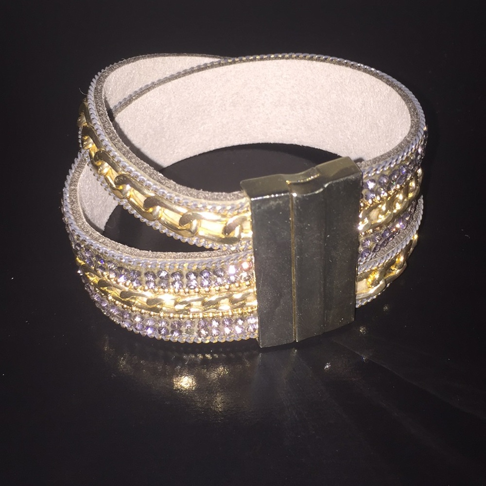 Statement bracelet - Picture 2 of 2